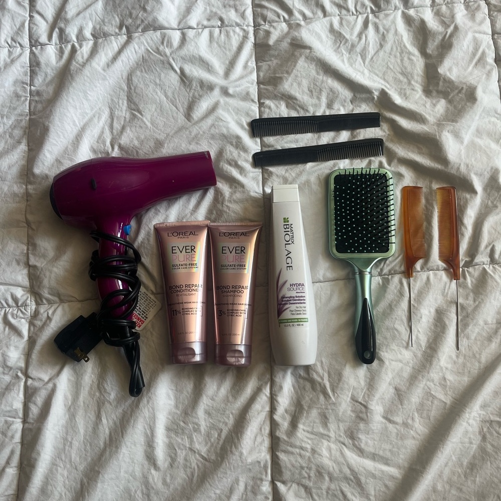 Hair care and accessories lot